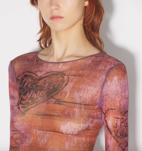 Cropped Top Boat Neck Long Sleeves Printed "Scratch Wood"